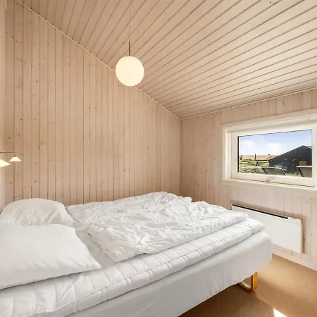 Emelie - 200m From The Sea In Western Jutland By Interhome Feriehus Bjerregård